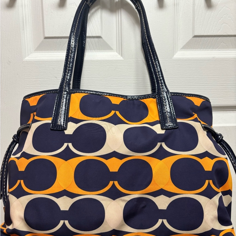 Coach E1326-F23902 Taylor Signature Op Art Navy & Orange Linear Carryall in GUC - Picture 7 of 16
